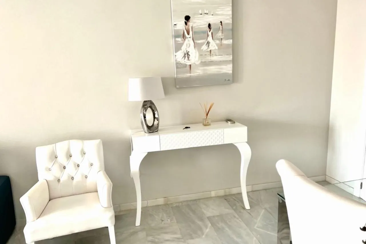 Mi Capricho Beachfront- 9F Apartment With Sea Views - Costa Del Sol Sitio de Calahonda